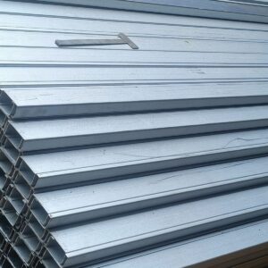 Hot Dip Gi Iron Street Light Pole